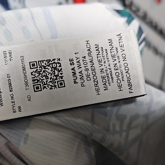 Puma‎ Floral Paradise 1/4 Zip Sweatshirt Golf Athleisure Tennis Size Small NWT - Picture 6 of 10